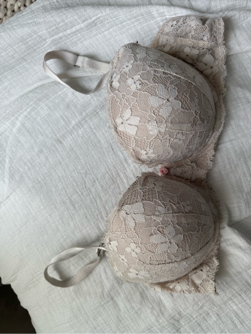 Victoria's Secret Lace Dream Angels Bra